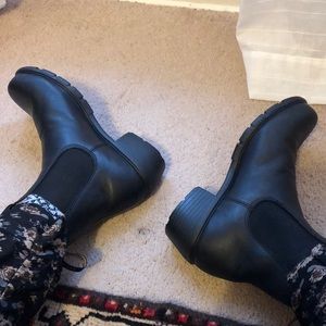 oBlundstone Women's 1671 - size 8.5 US/5.5 AU